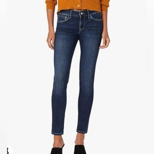 Serena Low Rise Super Skinny Jeans